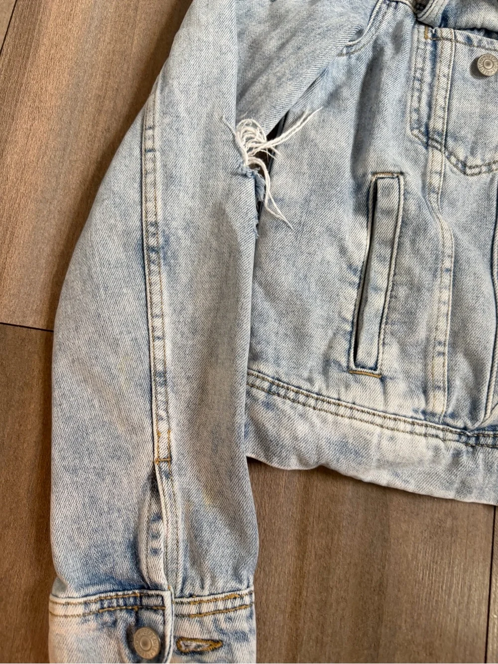 Free People Light Wash Distressed Jean Jacket - Picture 14 of 16